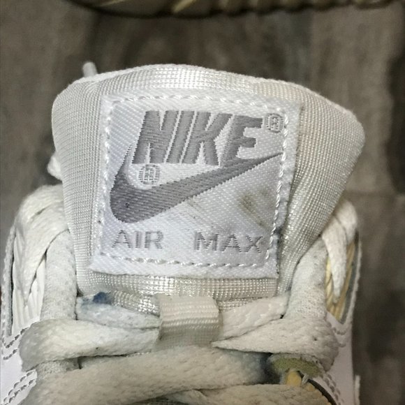 Nike Air Max 90 Triple White Youth Size 6Y Style 307793-167   - 224835 - Picture 11 of 12